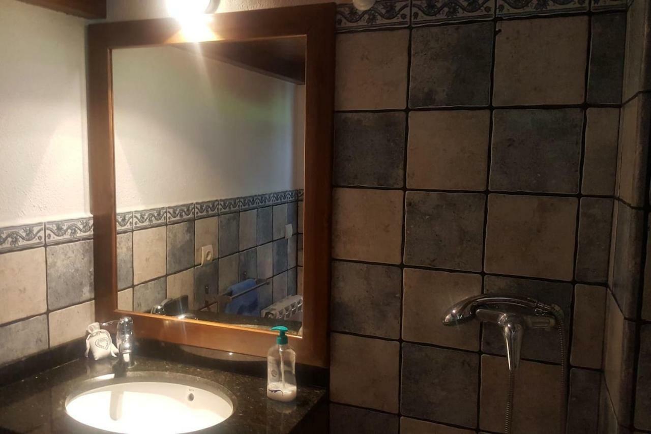Les Forques De'N Pep Apartment Toses Bagian luar foto