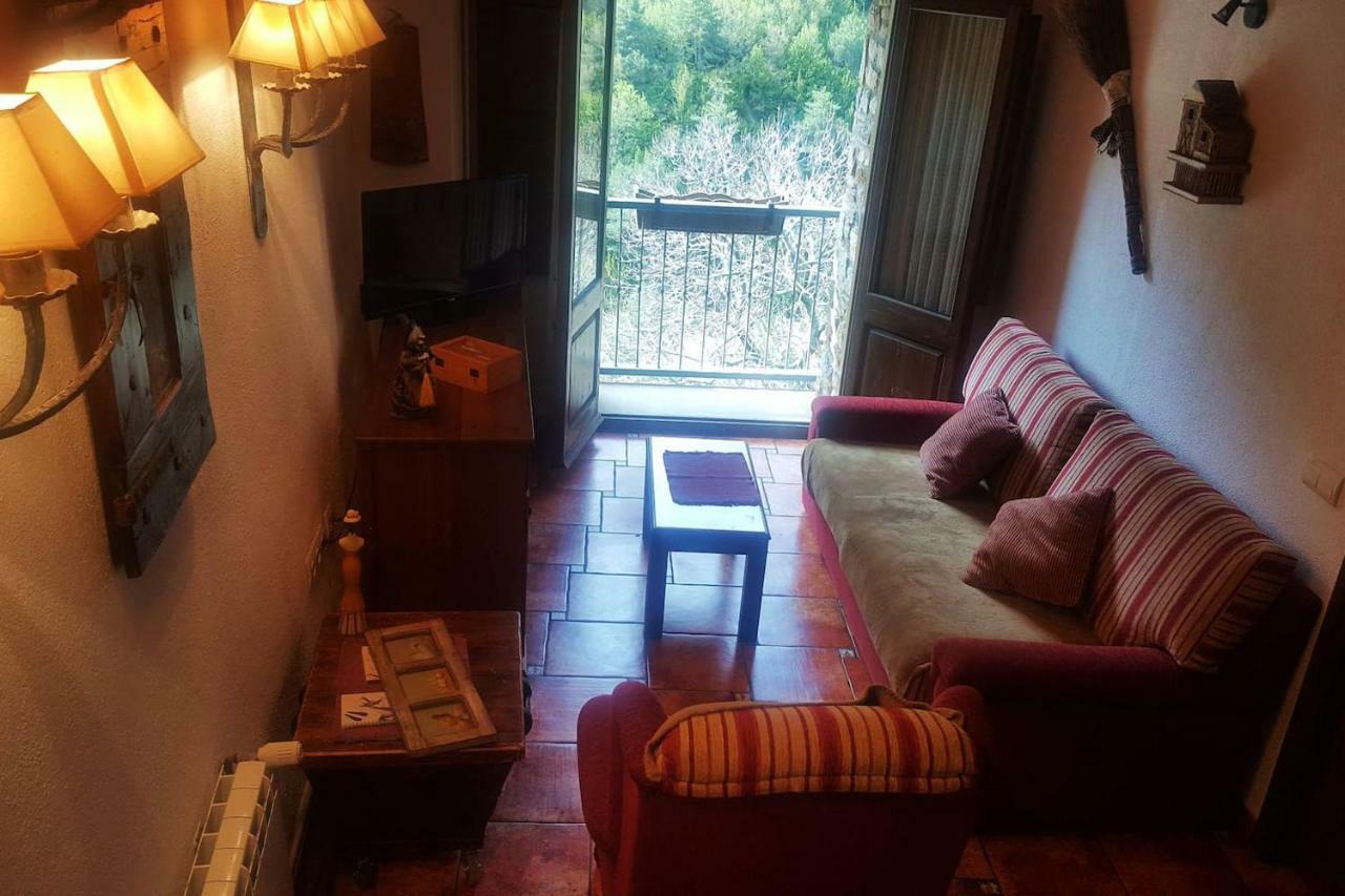 Les Forques De'N Pep Apartment Toses Bagian luar foto