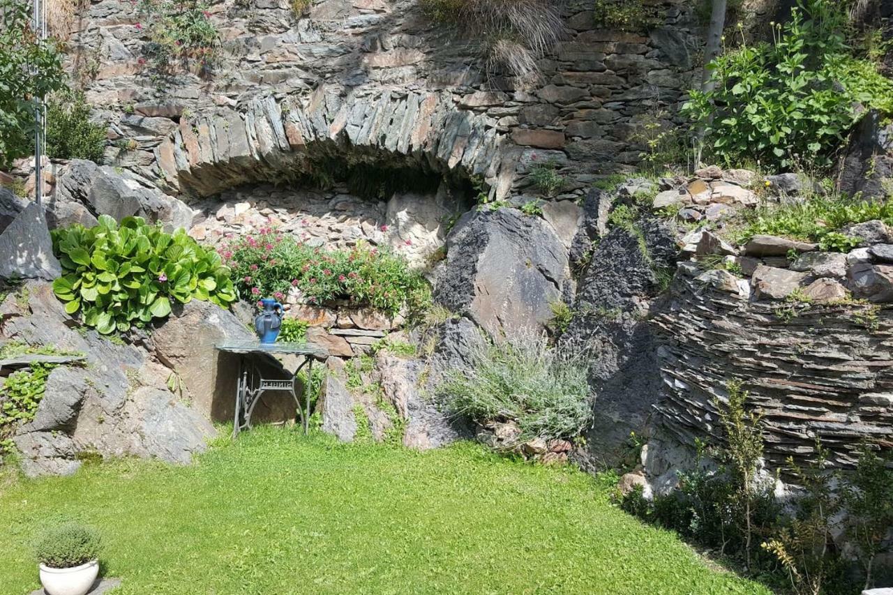Les Forques De'N Pep Apartment Toses Bagian luar foto